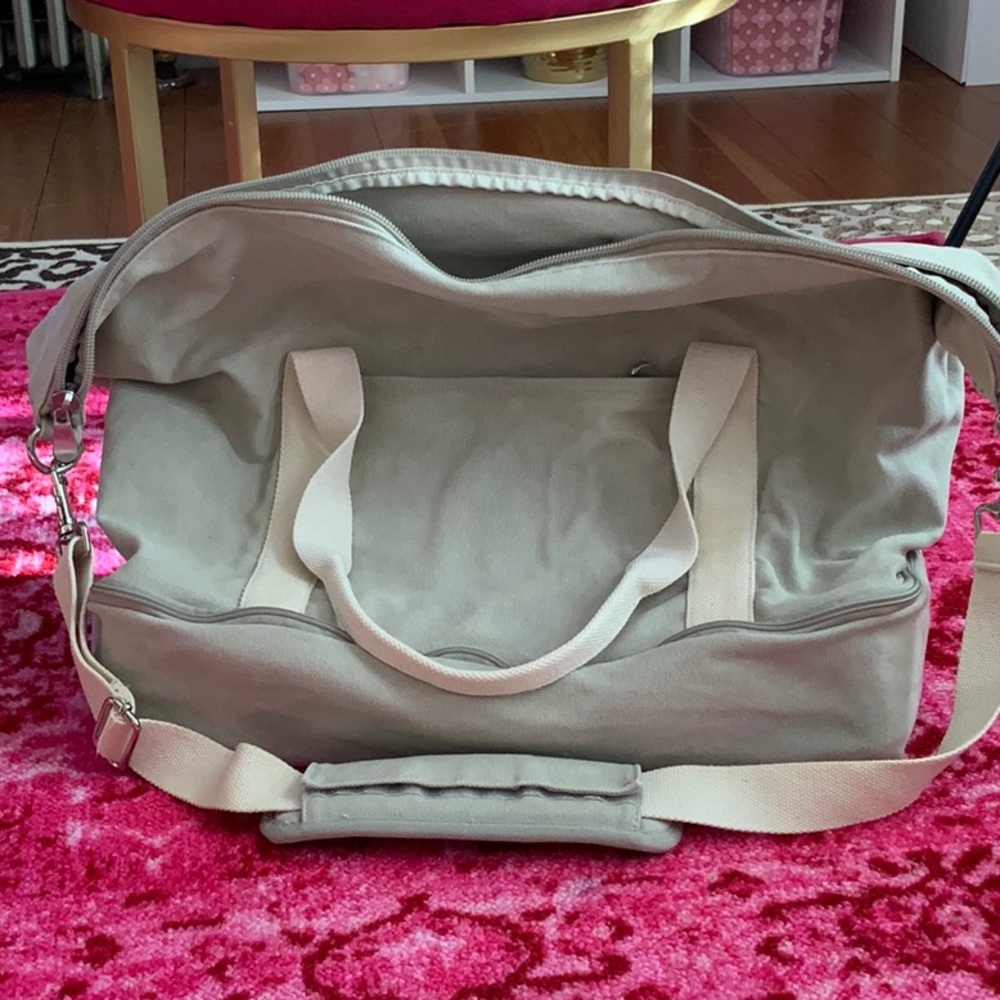 Lo & Sons Weekender Bag